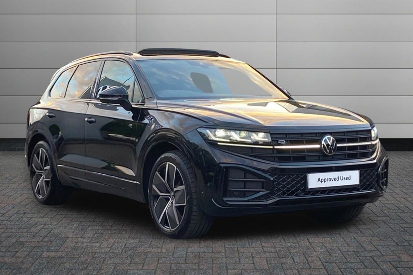 Volkswagen Touareg listing photo