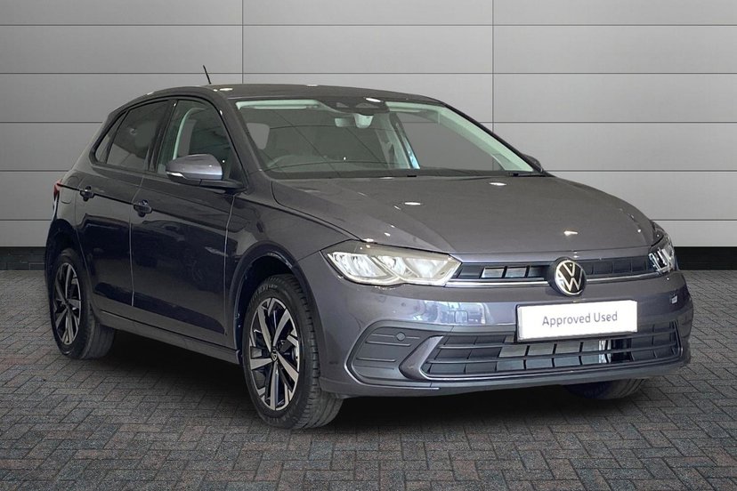 Volkswagen Polo listing photo