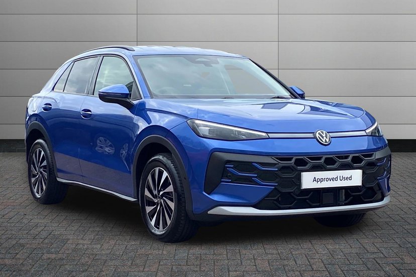 Volkswagen T-Roc listing photo