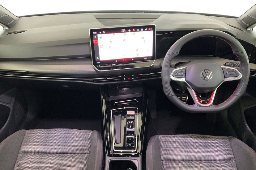 2026 Volkswagen Golf thumbnail 12