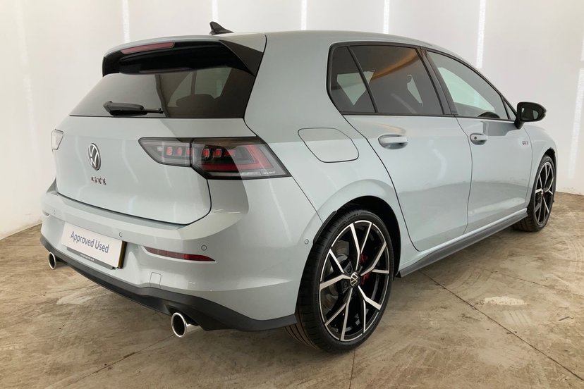 2026 Volkswagen Golf thumbnail 14