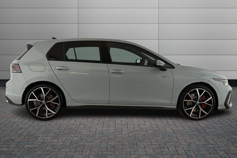 2026 Volkswagen Golf thumbnail 5