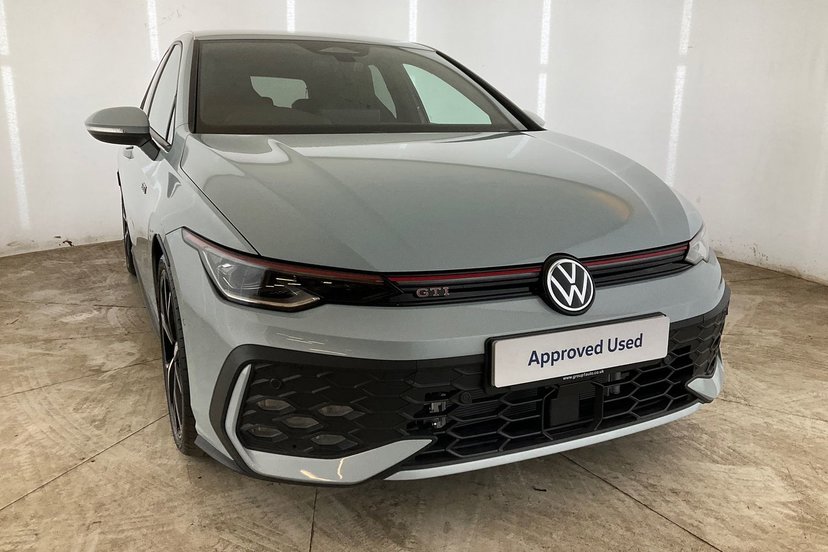 2026 Volkswagen Golf thumbnail 10