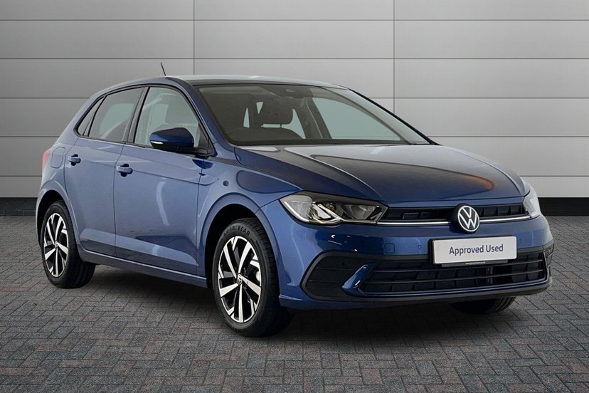 Volkswagen Polo listing photo