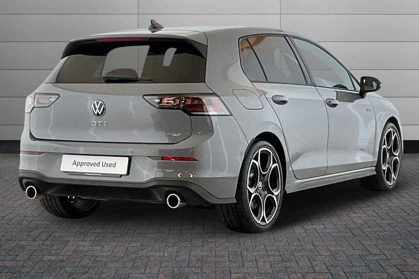 2026 Volkswagen Golf thumbnail 14