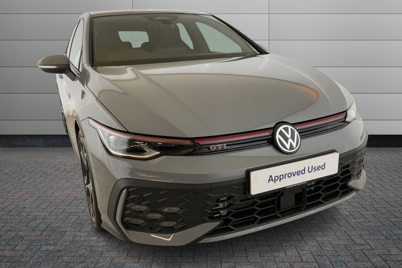 2026 Volkswagen Golf thumbnail 10