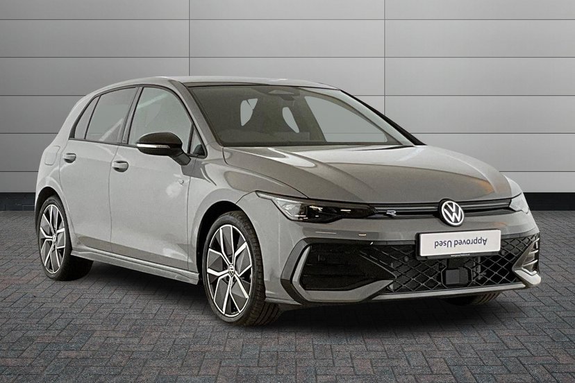 Volkswagen Golf listing photo