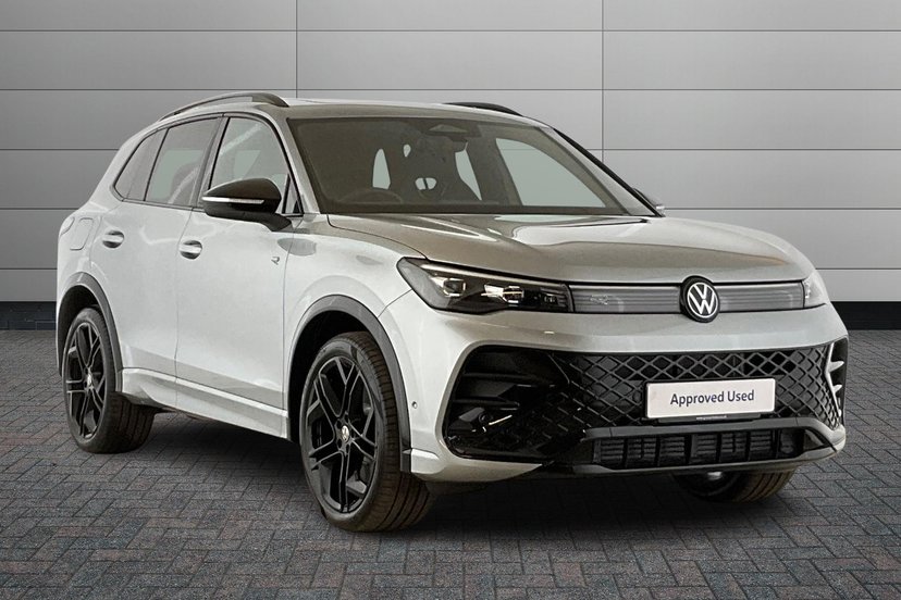 Volkswagen Tiguan listing photo