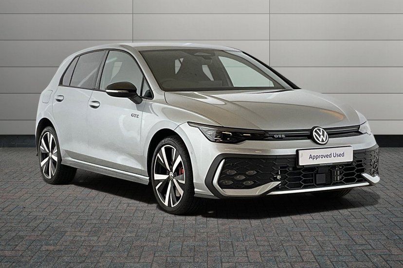 Volkswagen Golf listing photo