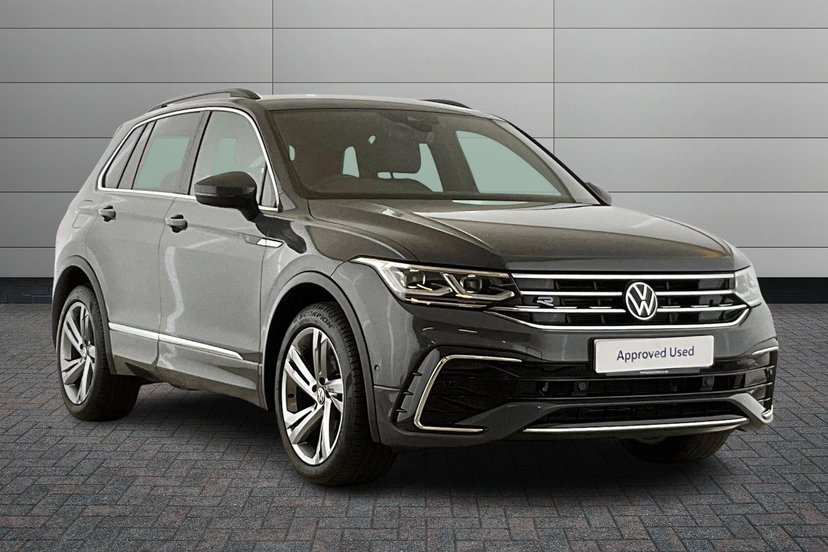 Volkswagen Tiguan listing photo