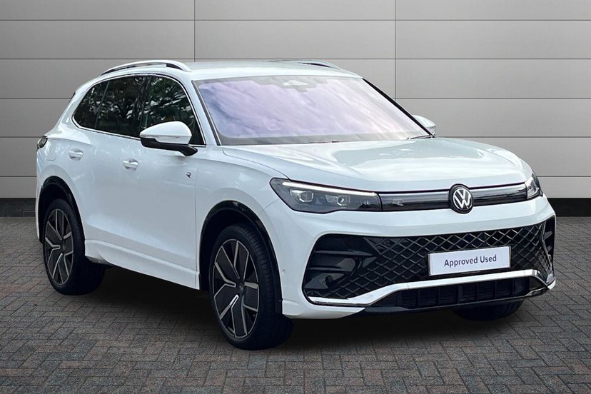Volkswagen Tiguan listing photo