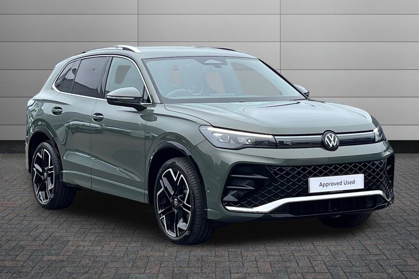 Volkswagen Tiguan listing photo