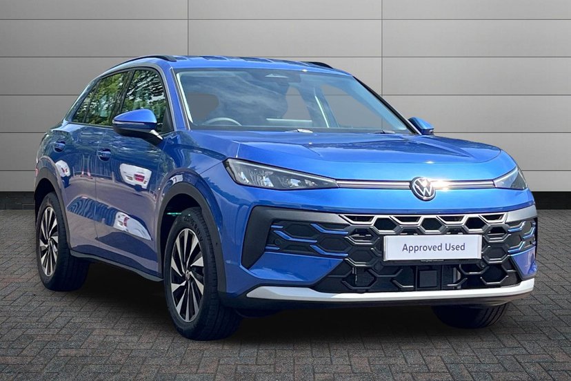 Volkswagen T-Roc listing photo