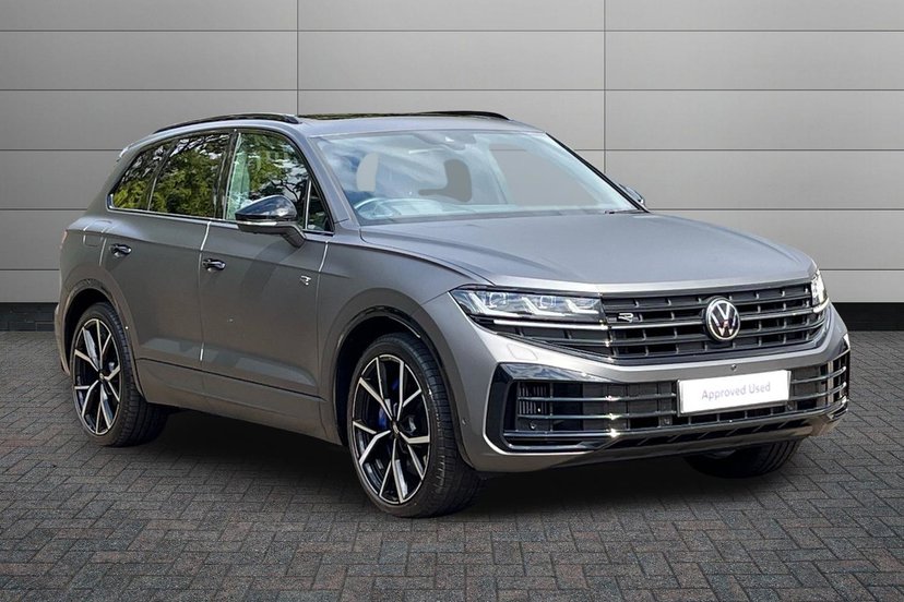 Volkswagen Touareg listing photo