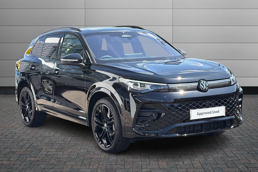 Volkswagen Tiguan listing photo