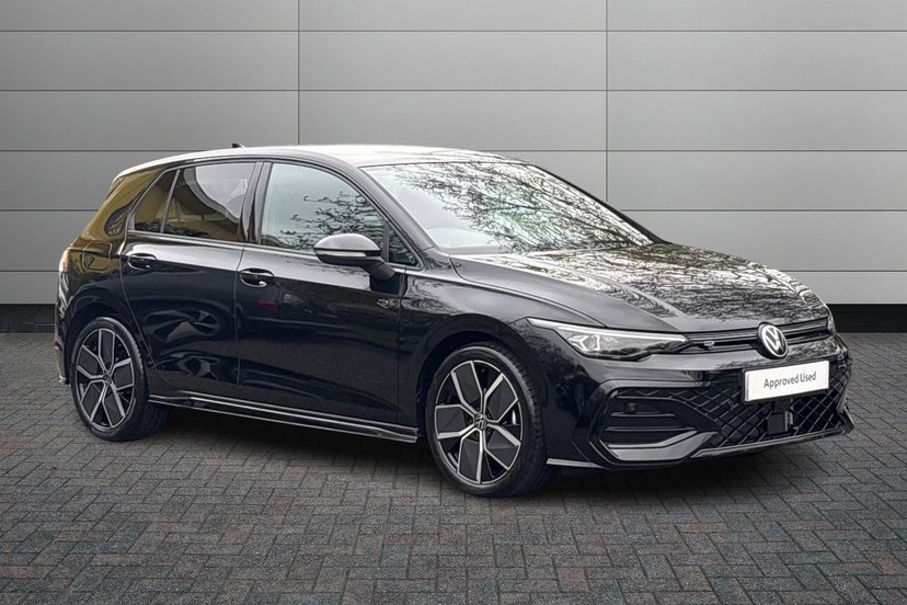 Volkswagen Golf listing photo