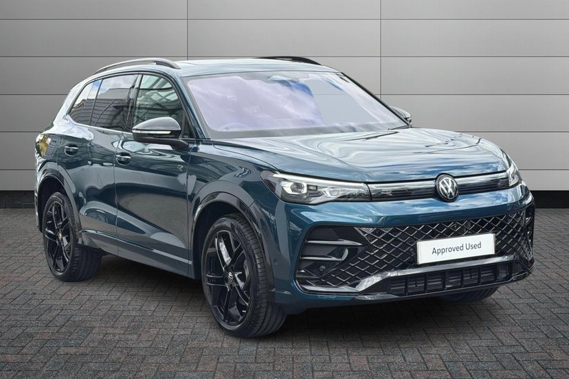 Volkswagen Tiguan listing photo