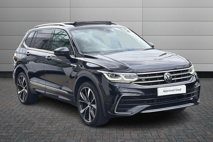Volkswagen Tiguan Allspace listing photo