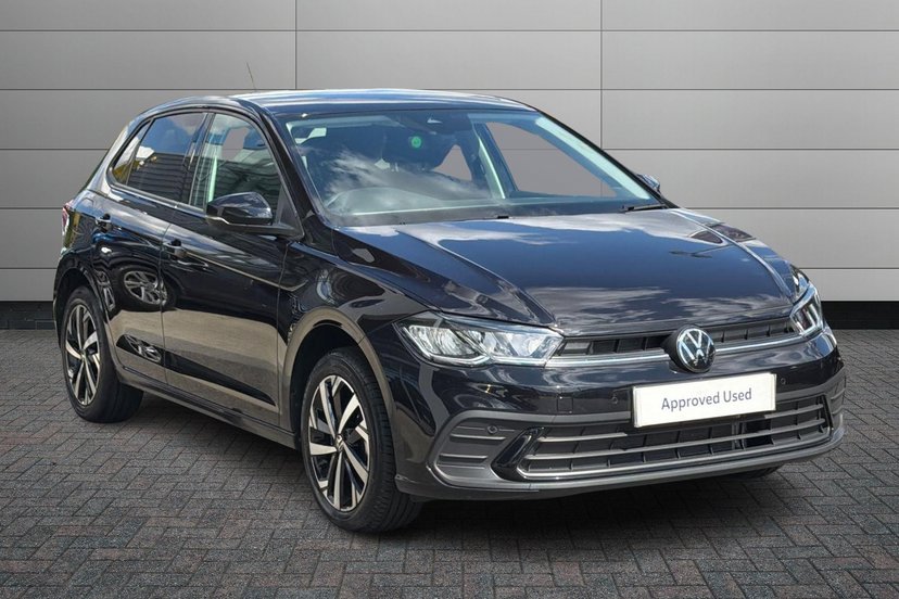 Volkswagen Polo listing photo
