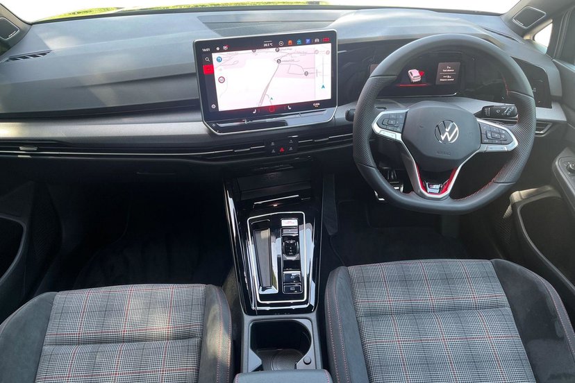 2026 Volkswagen Golf thumbnail 12