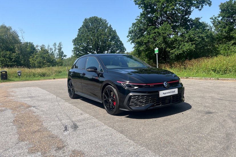 2026 Volkswagen Golf thumbnail 14