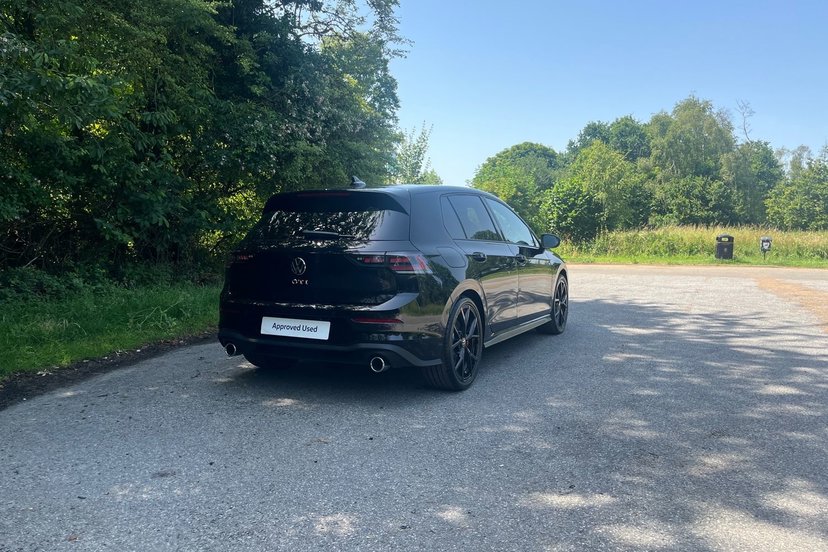 2026 Volkswagen Golf thumbnail 19