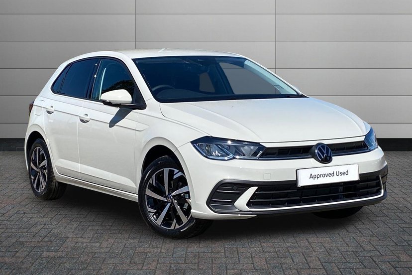 Volkswagen Polo listing photo