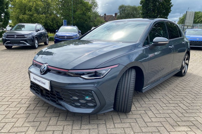2026 Volkswagen Golf thumbnail 16