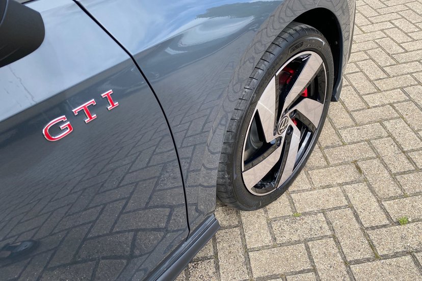 2026 Volkswagen Golf thumbnail 17