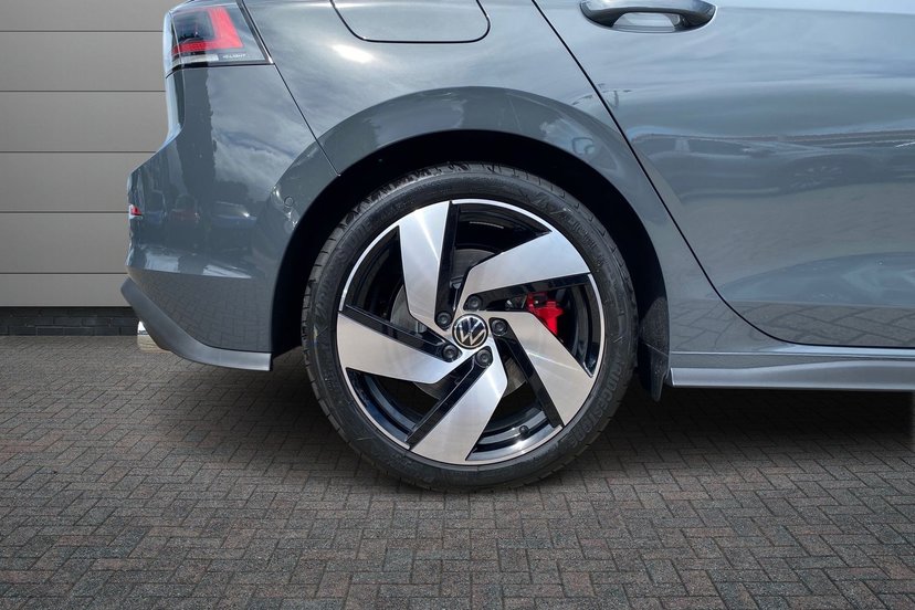 2026 Volkswagen Golf thumbnail 6