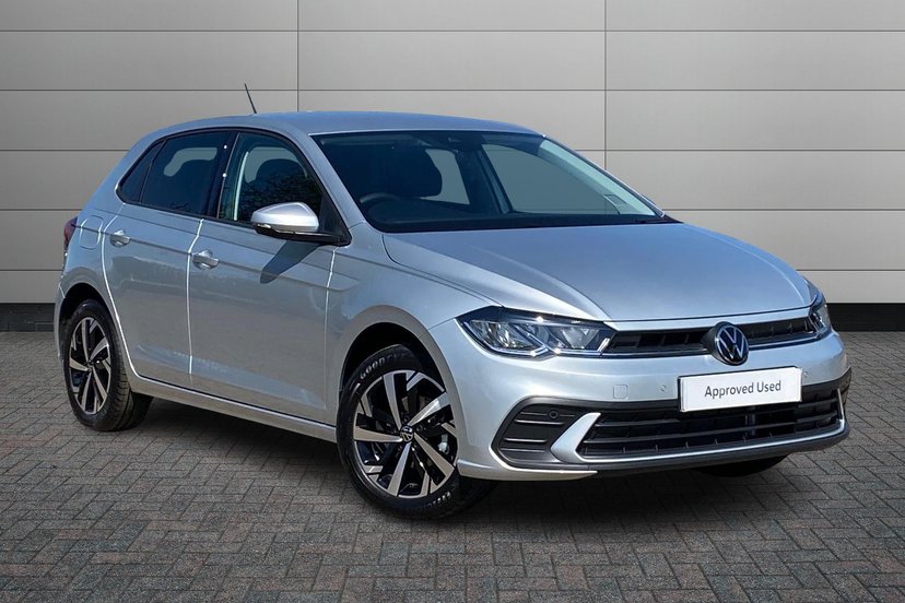Volkswagen Polo listing photo