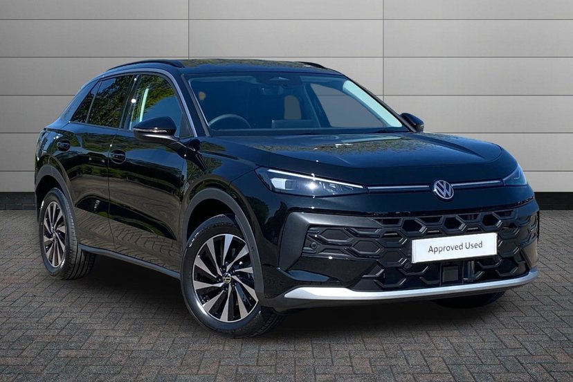 Volkswagen T-Roc listing photo