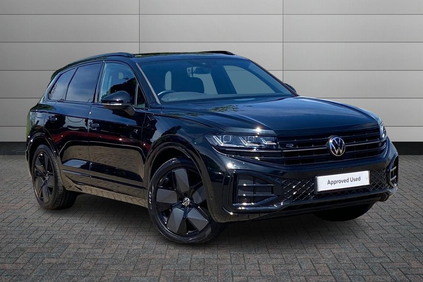 Volkswagen Touareg listing photo