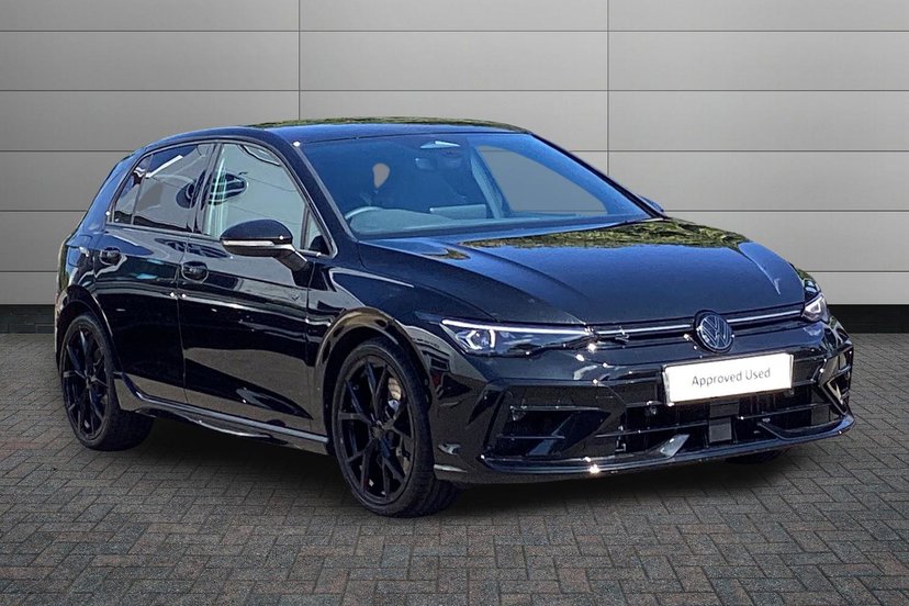 Volkswagen Golf listing photo