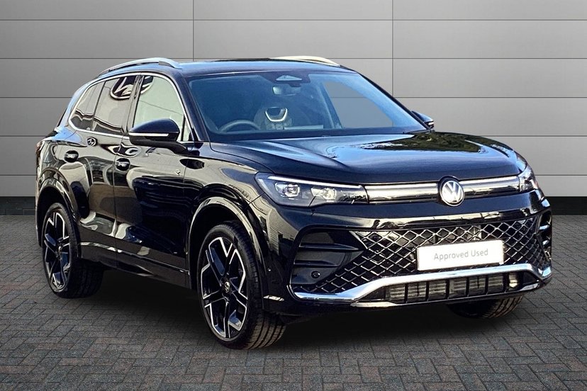 Volkswagen Tiguan listing photo
