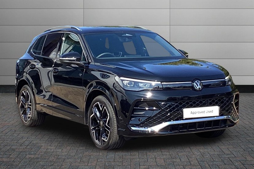 Volkswagen Tiguan listing photo