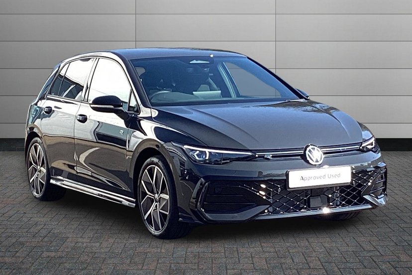 Volkswagen Golf listing photo