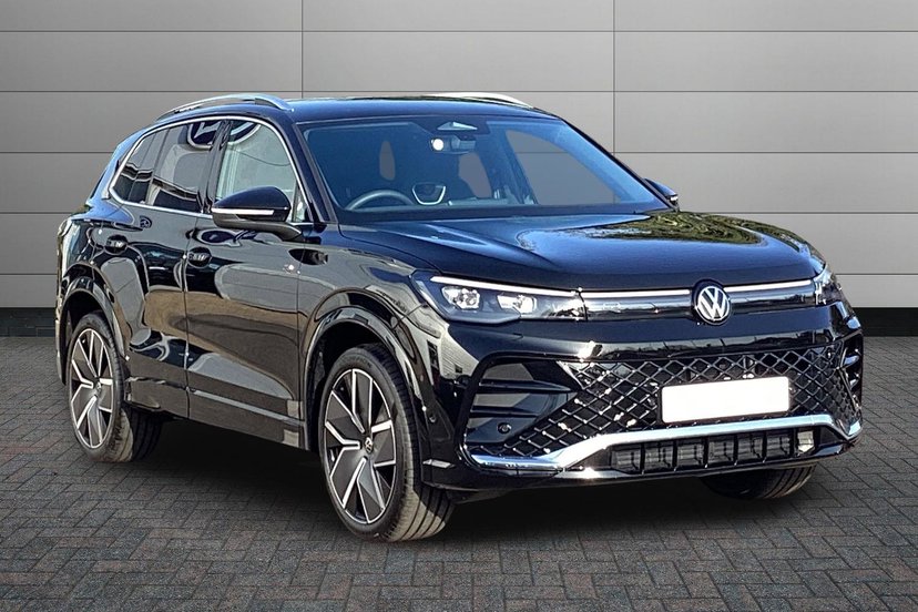 Volkswagen Tiguan listing photo
