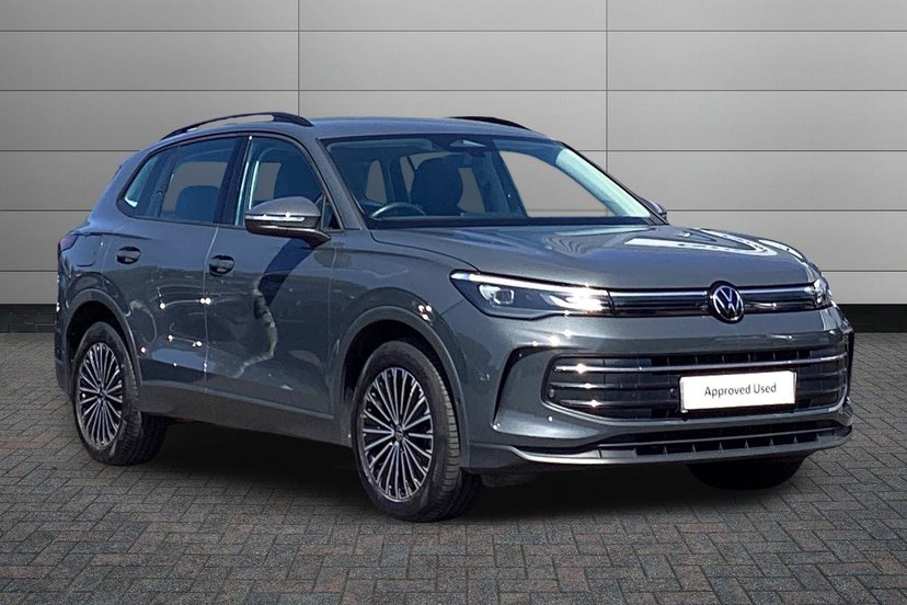 Volkswagen Tiguan dealer public-web source image