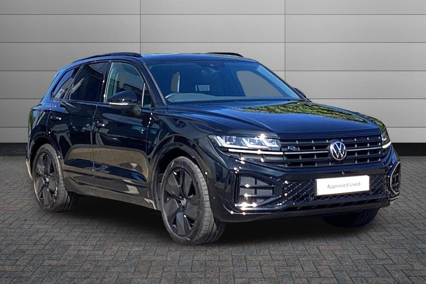 Volkswagen Touareg listing photo