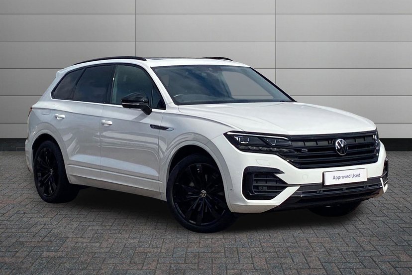 Volkswagen Touareg listing photo