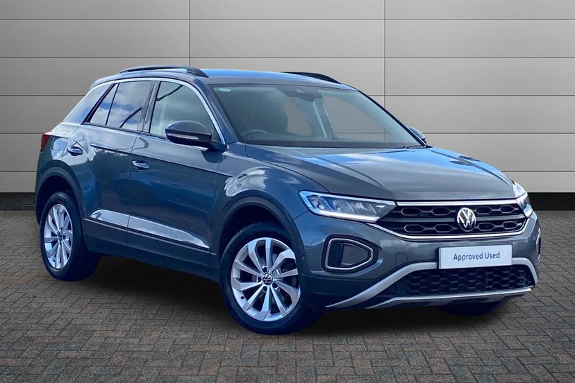 Volkswagen T-Roc dealer public-web source image