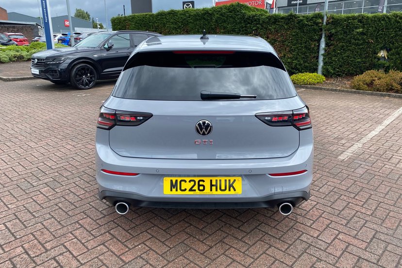 2026 Volkswagen Golf thumbnail 14