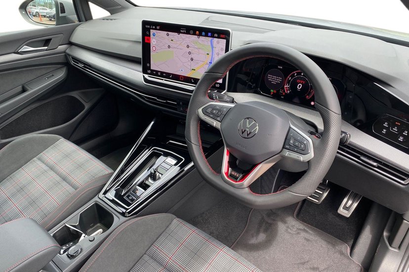 2026 Volkswagen Golf thumbnail 7