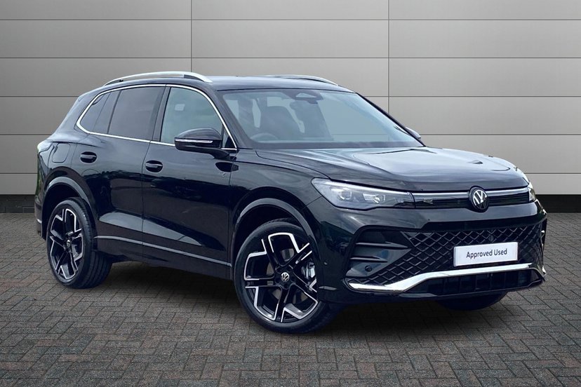 Volkswagen Tiguan listing photo