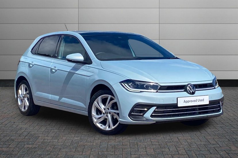 Volkswagen Polo listing photo