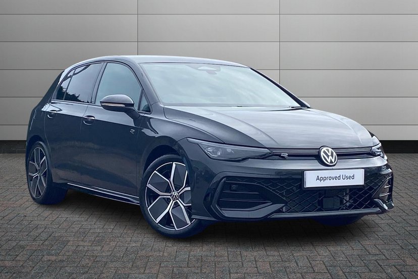 Volkswagen Golf listing photo
