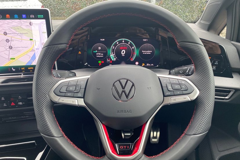 2026 Volkswagen Golf thumbnail 24
