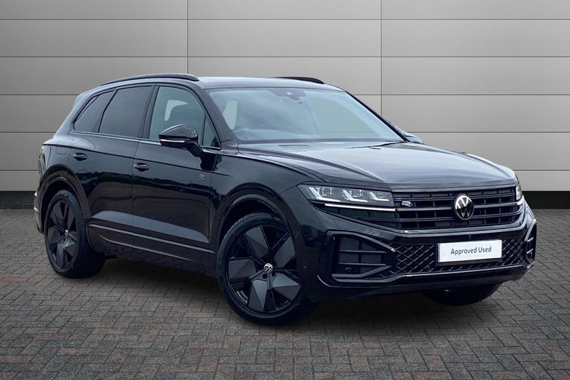 Volkswagen Touareg listing photo