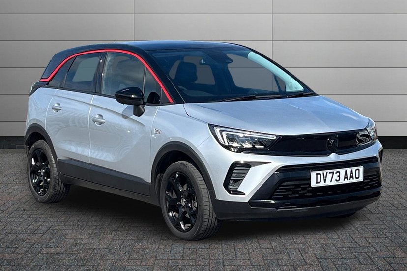 Vauxhall Crossland listing photo